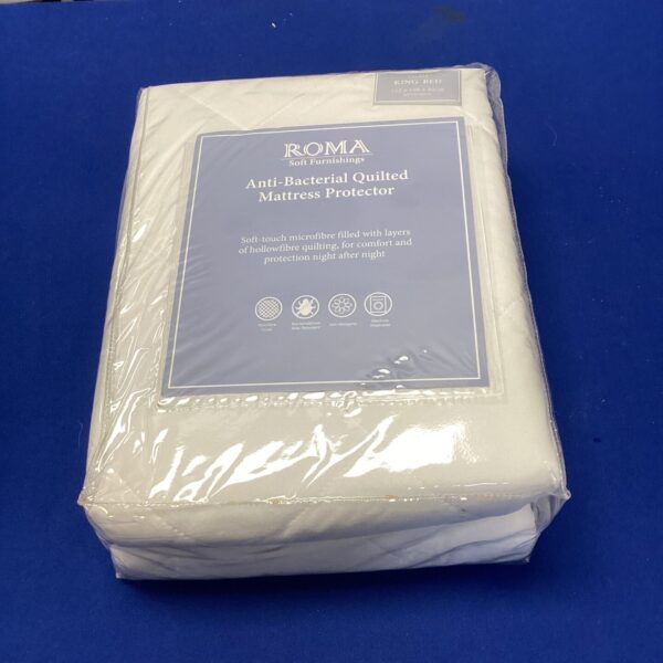 Roma quilted king size mattress protector, close-up view.