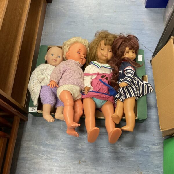 Mixed doll lot including Zapf Creation dolls for collectors.
