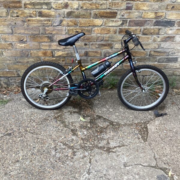 Vintage Viceroy Outlaw child's bike in vibrant colours.