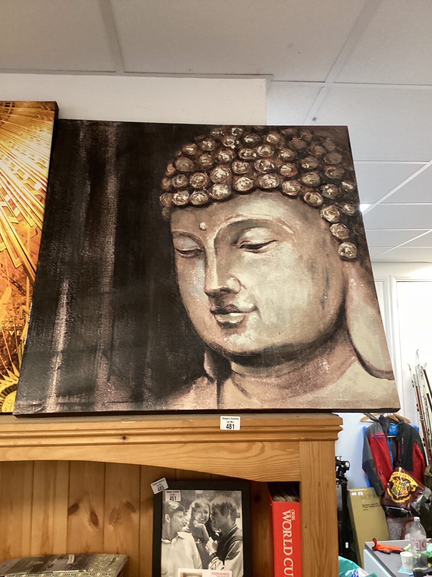 486 Large canvas print of Buddha