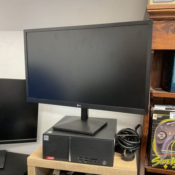 Lenovo computer with LG monitor, project or parts computer.