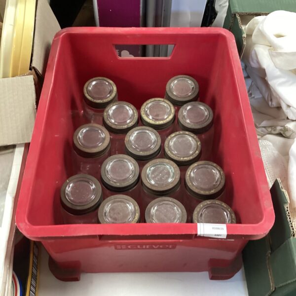 Lot of vintage Kilner jars with wire closures.