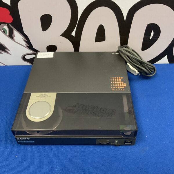 Vintage Sony PS-Q7 direct drive turntable for vinyl record playback.