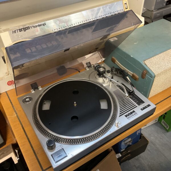 Vintage Kam DDX680 direct drive turntable for vinyl records.