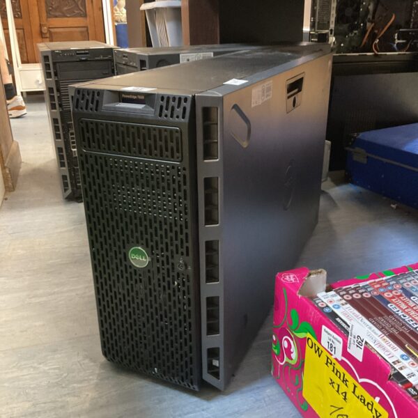 Dell PowerEdge T630 server, rack-mountable computer server for data processing.