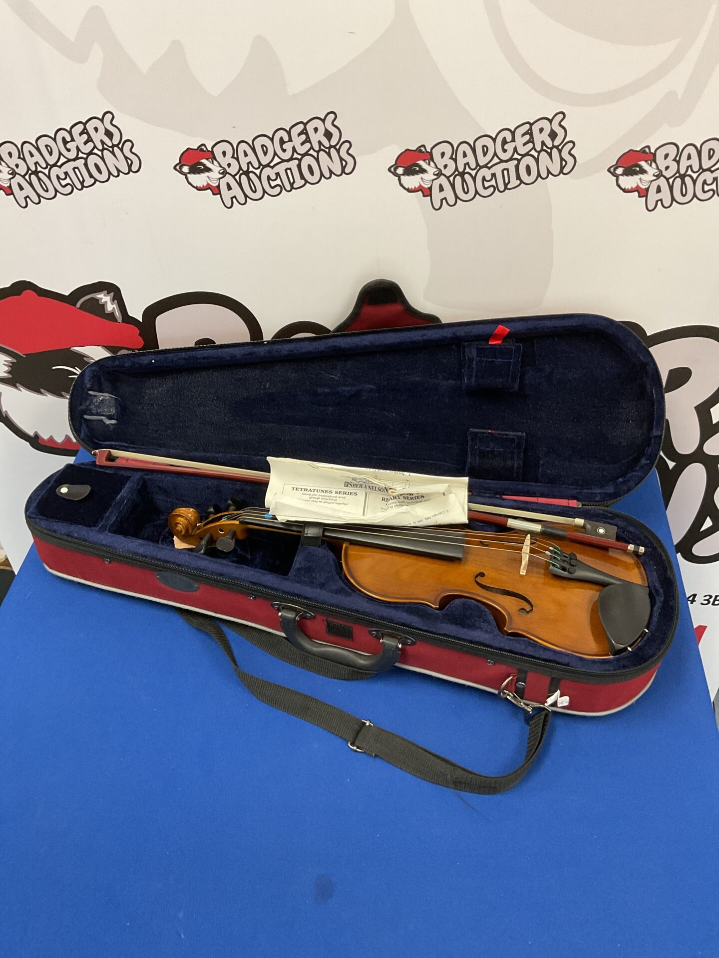 741 The stentor student ii violin in case with bow