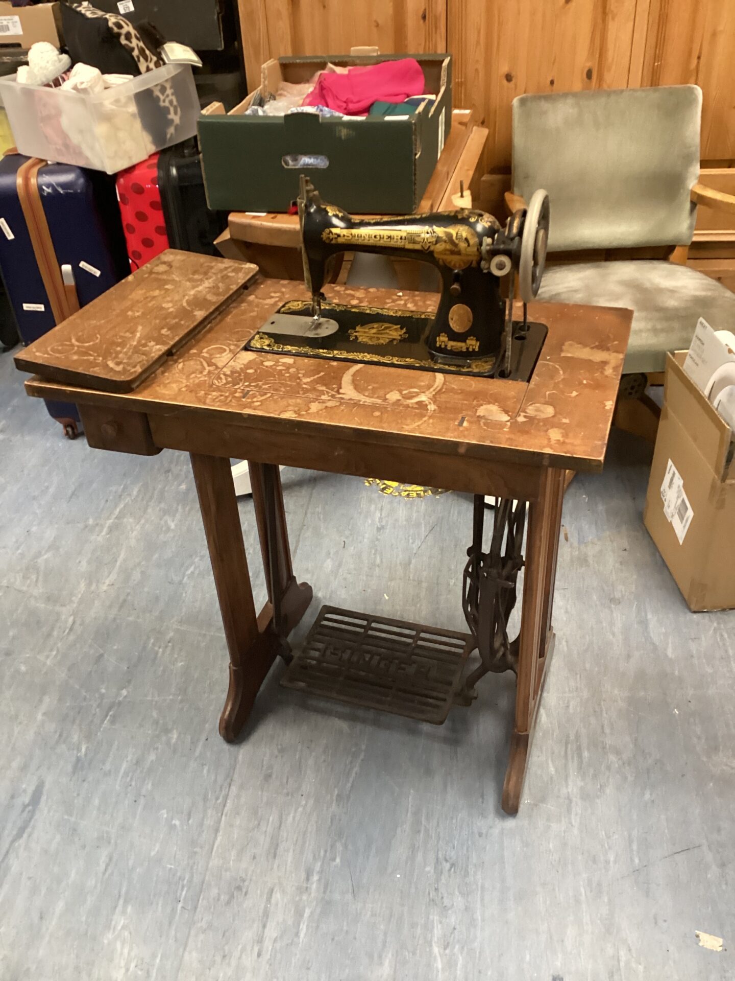 584 Singer treadle serial number EC26831g