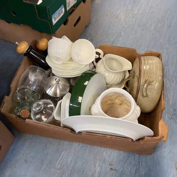 Mixed china lot with vintage plates, cups, and possible Wedgwood pieces.