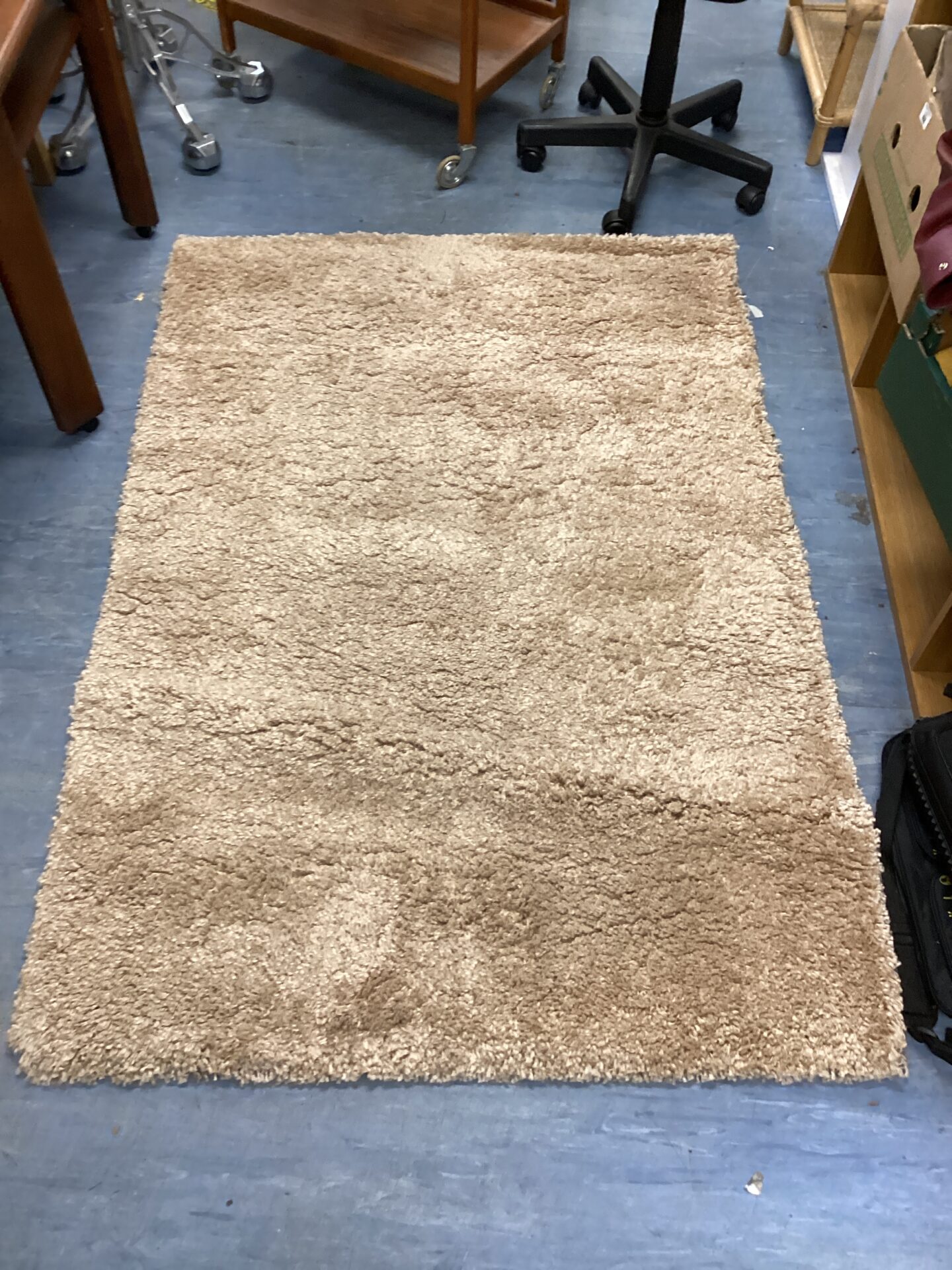 505 beige shagpile rug