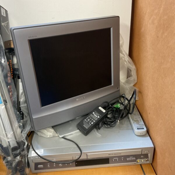 Sony SLV-9009 LCD TV and DVD player combo unit.