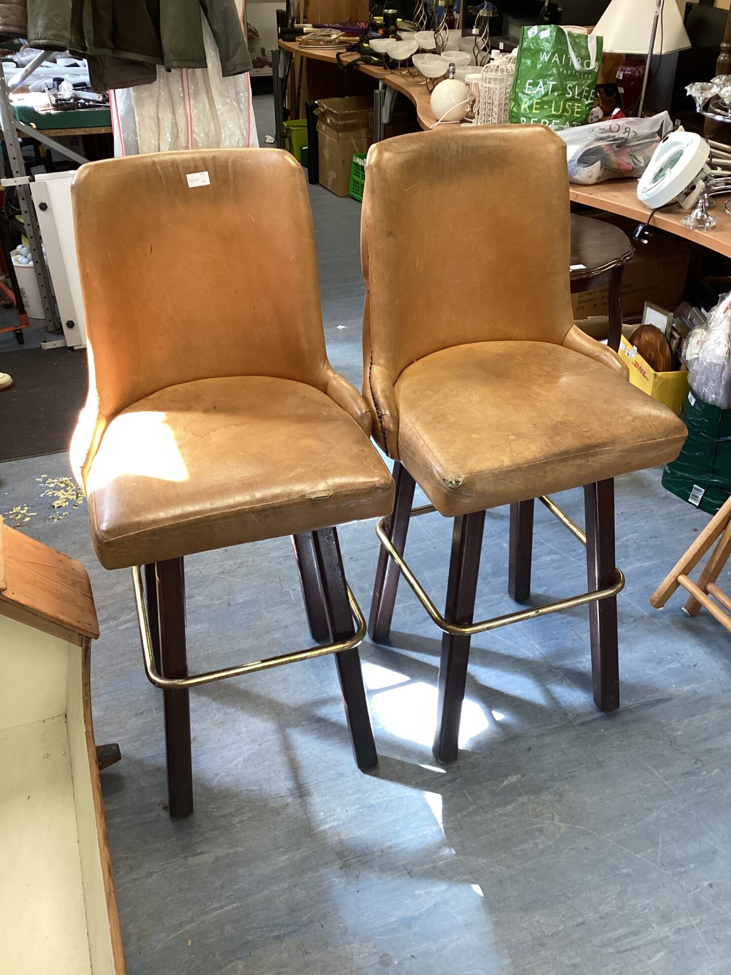 532 two vintage barstool for restoration