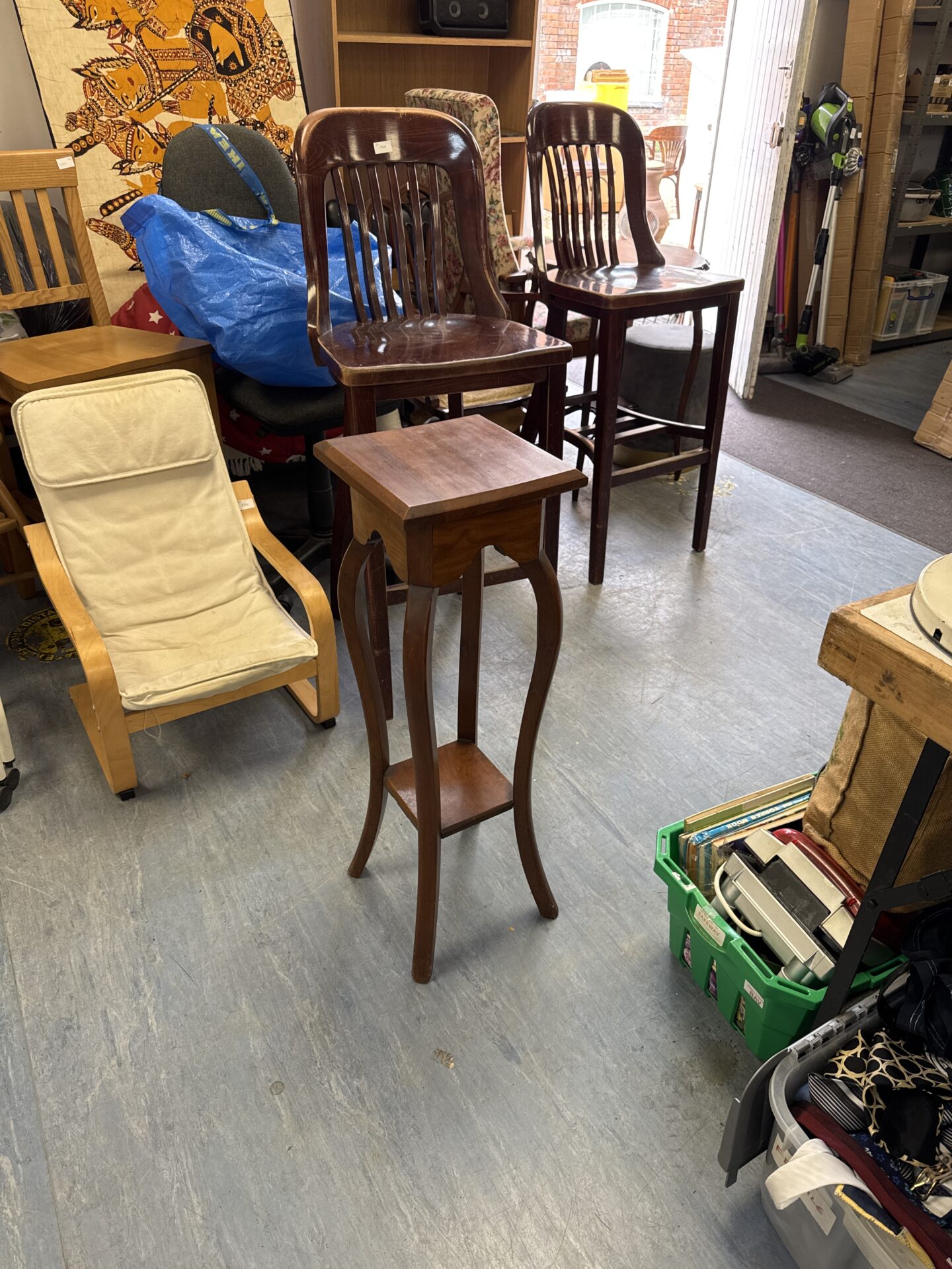 238 Vintage mahogany plant Stand