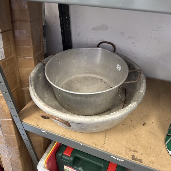 Vintage galvanised wash bowls, ideal for farmhouse or garden use.
