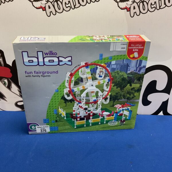 Sealed Wilko Blox fairground set, model 2220, in original packaging.