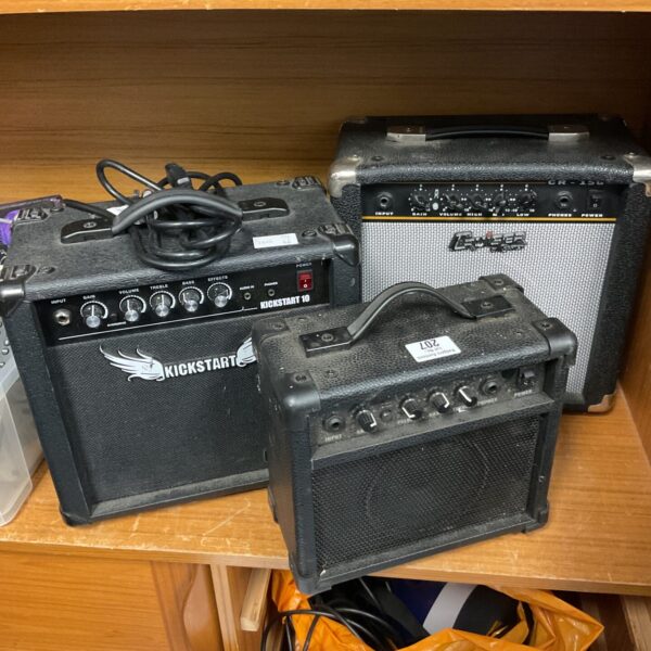 Front view of a compact Kickstart guitar amplifier.