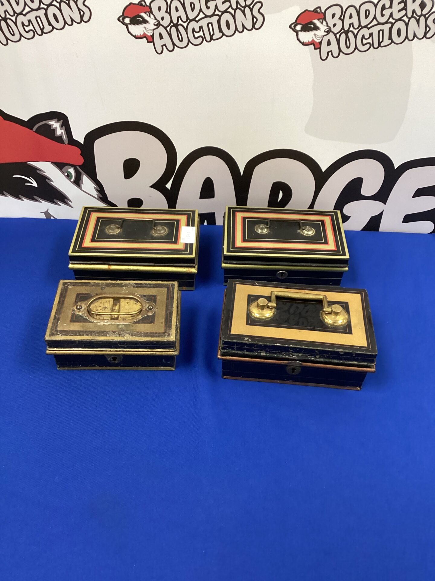 302 Selection of vintage money boxes