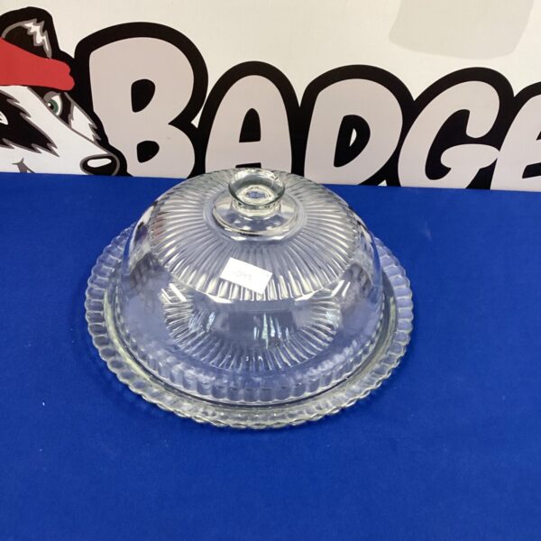 Clear glass vintage Luminarc cake dome with ribbed design.