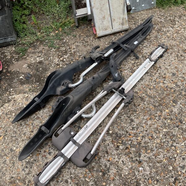 City Crash Nordrive bike carrier for roof mounting, used condition.