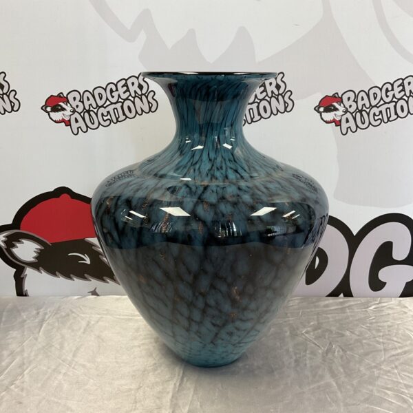 Large 16 inch Kunst Buntglas glass vase with swirling colours.