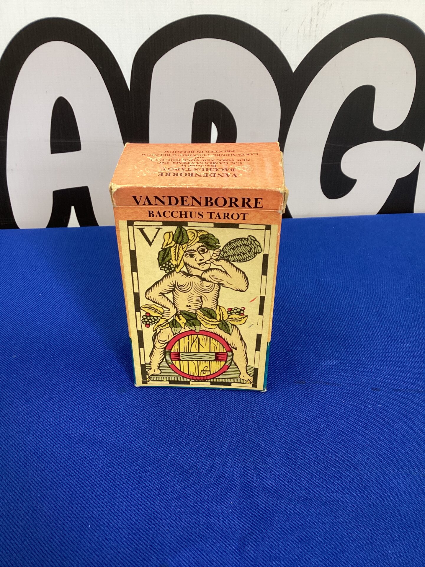 233 Vandenborre Bacchus Tarot Cards