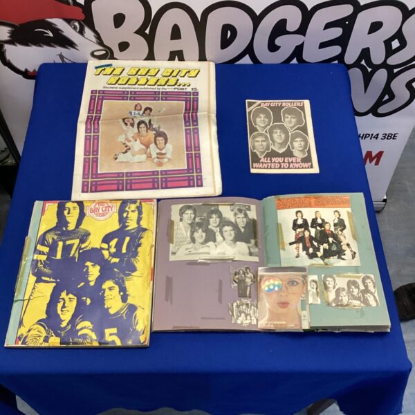 Vintage Bay City Rollers scrapbooks and publications lot for collectors.