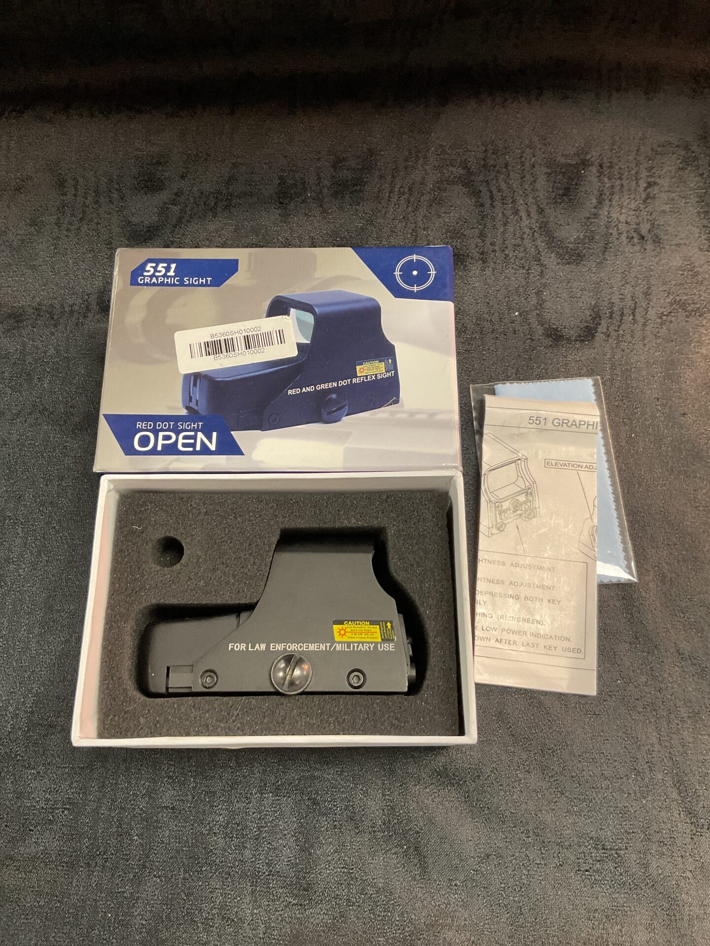 1014 551 Graphic sight green red dot sight open