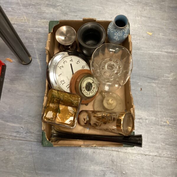 Mixed lot of vintage collectibles including a barometer and clock.