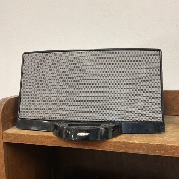 Vintage Bose SoundDock Series I speaker system for iPod.