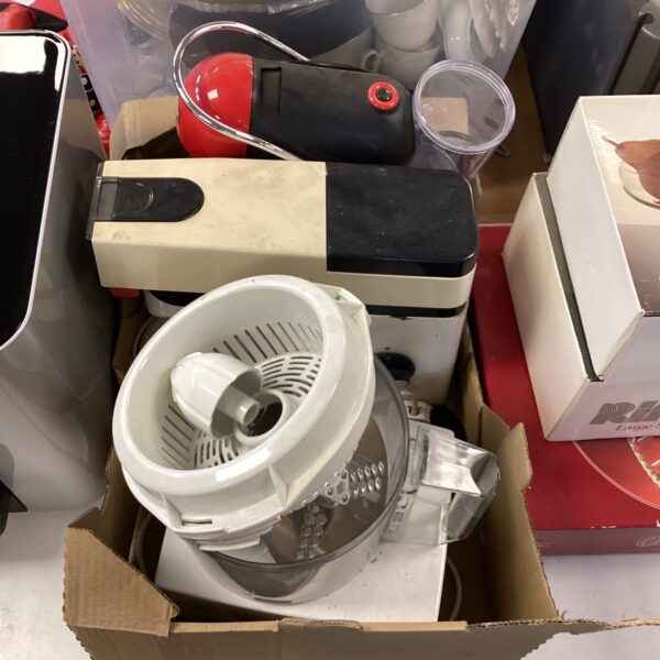 Vintage Magimix 5100 food processor in used condition.