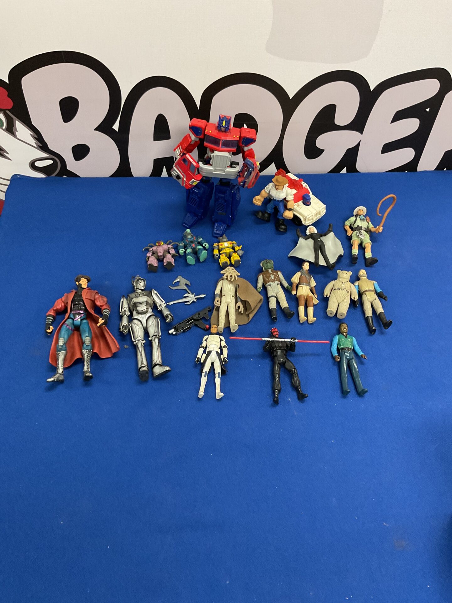 334 Collection of vintage and retro figures inc lfl, hasbro/ takara and transformers