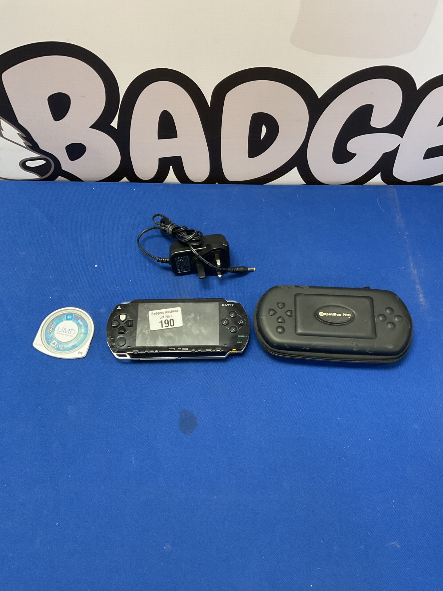 190 Sony PSP system untested with case and charger