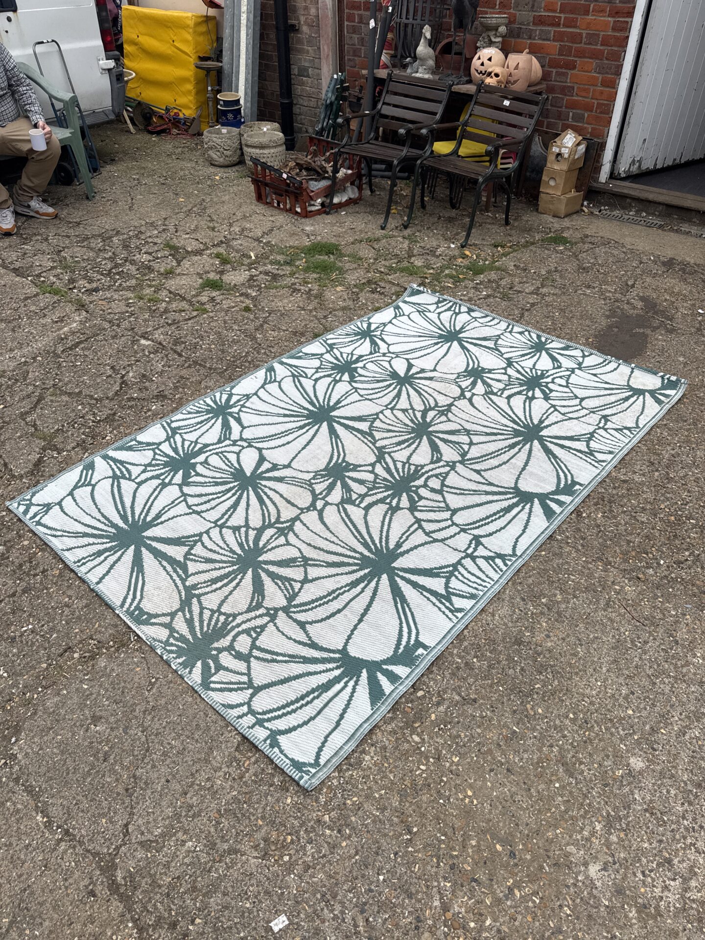 543 Outdoor/camping plastic rug 8ft x 5ft approx