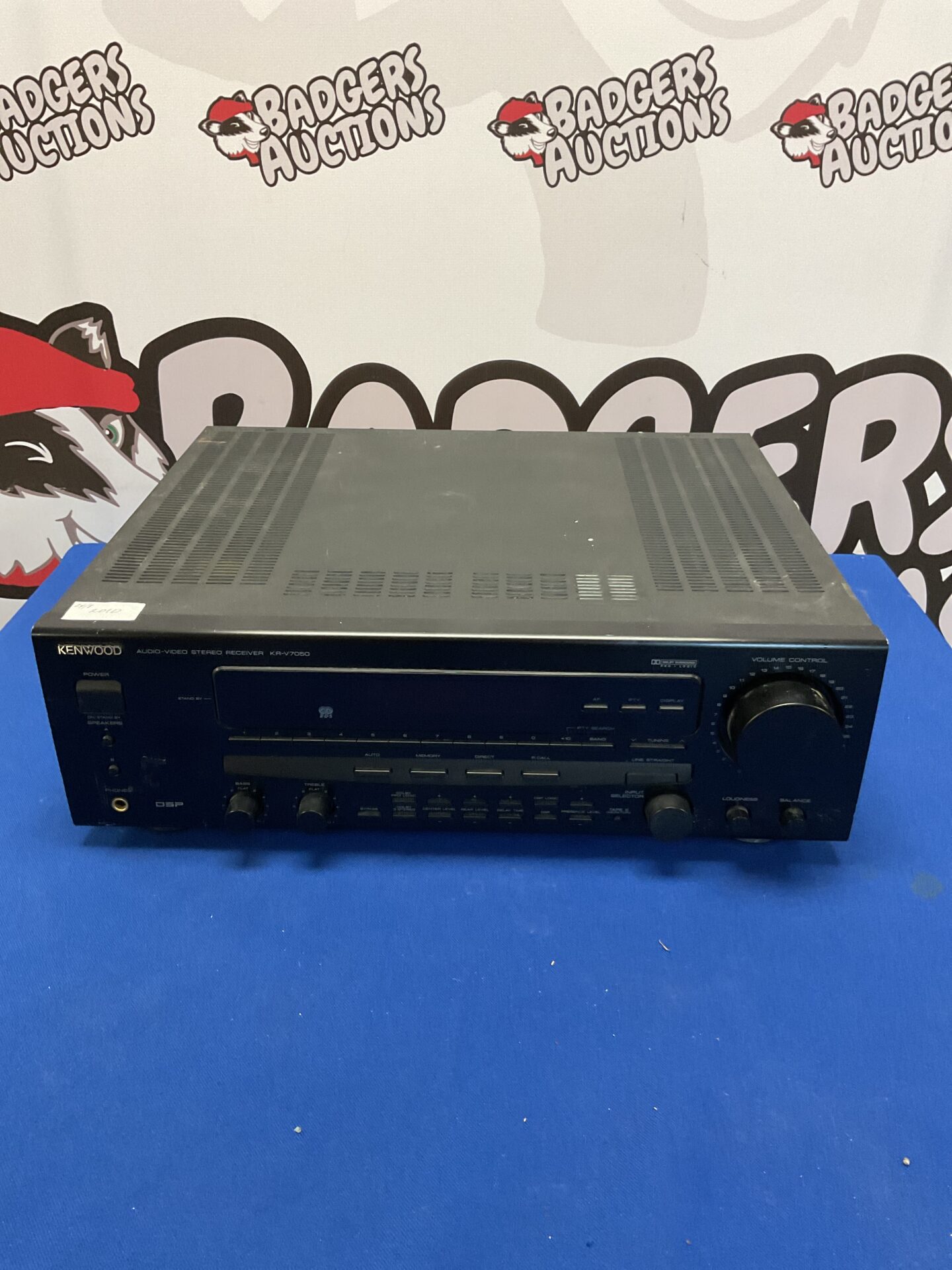 151 Kenwood audio-video stereo receiver KR-V7050