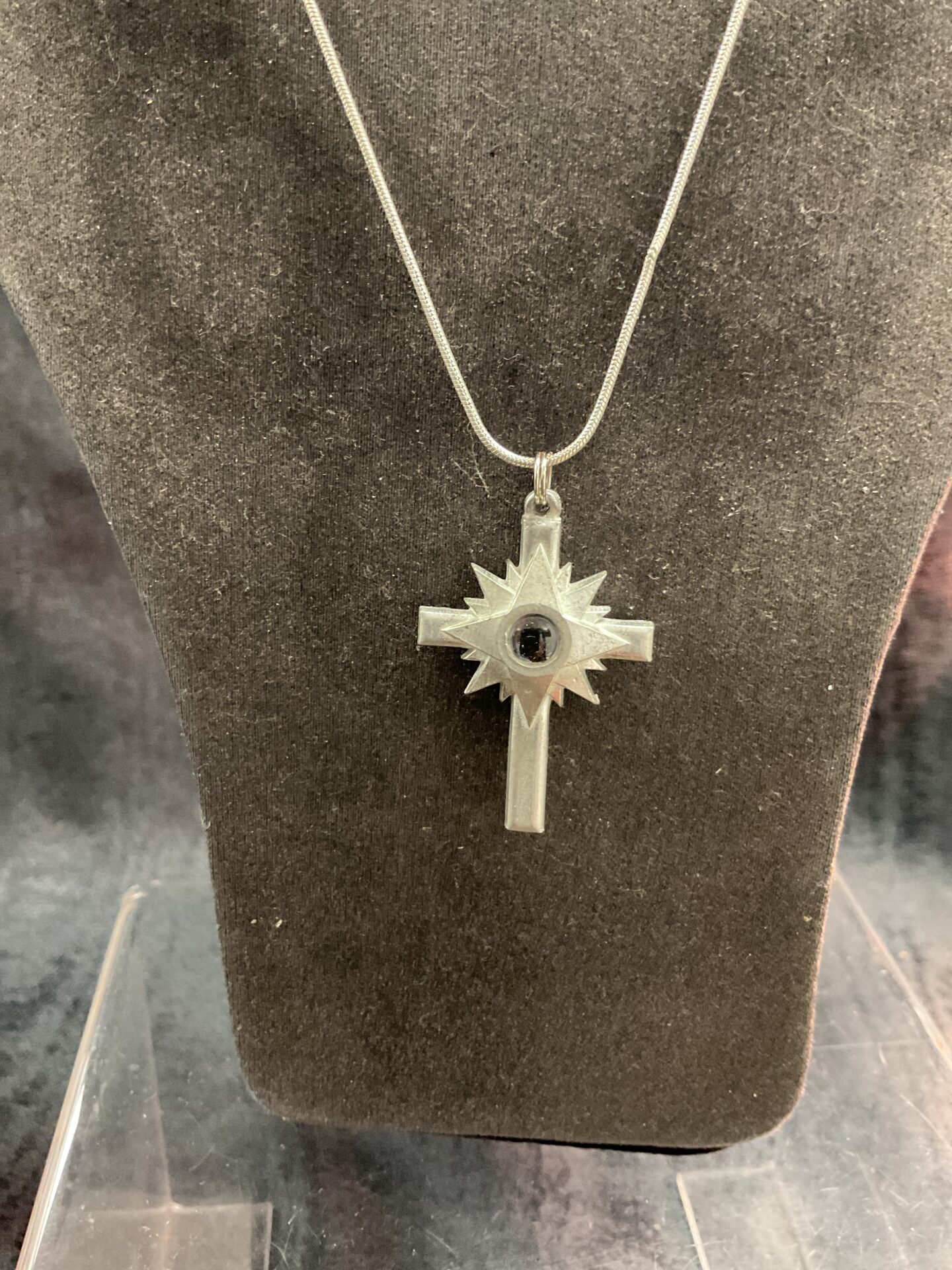 792 Vintage modernist Stanhope crucifix pendant necklace “the Lord’s Prayer “