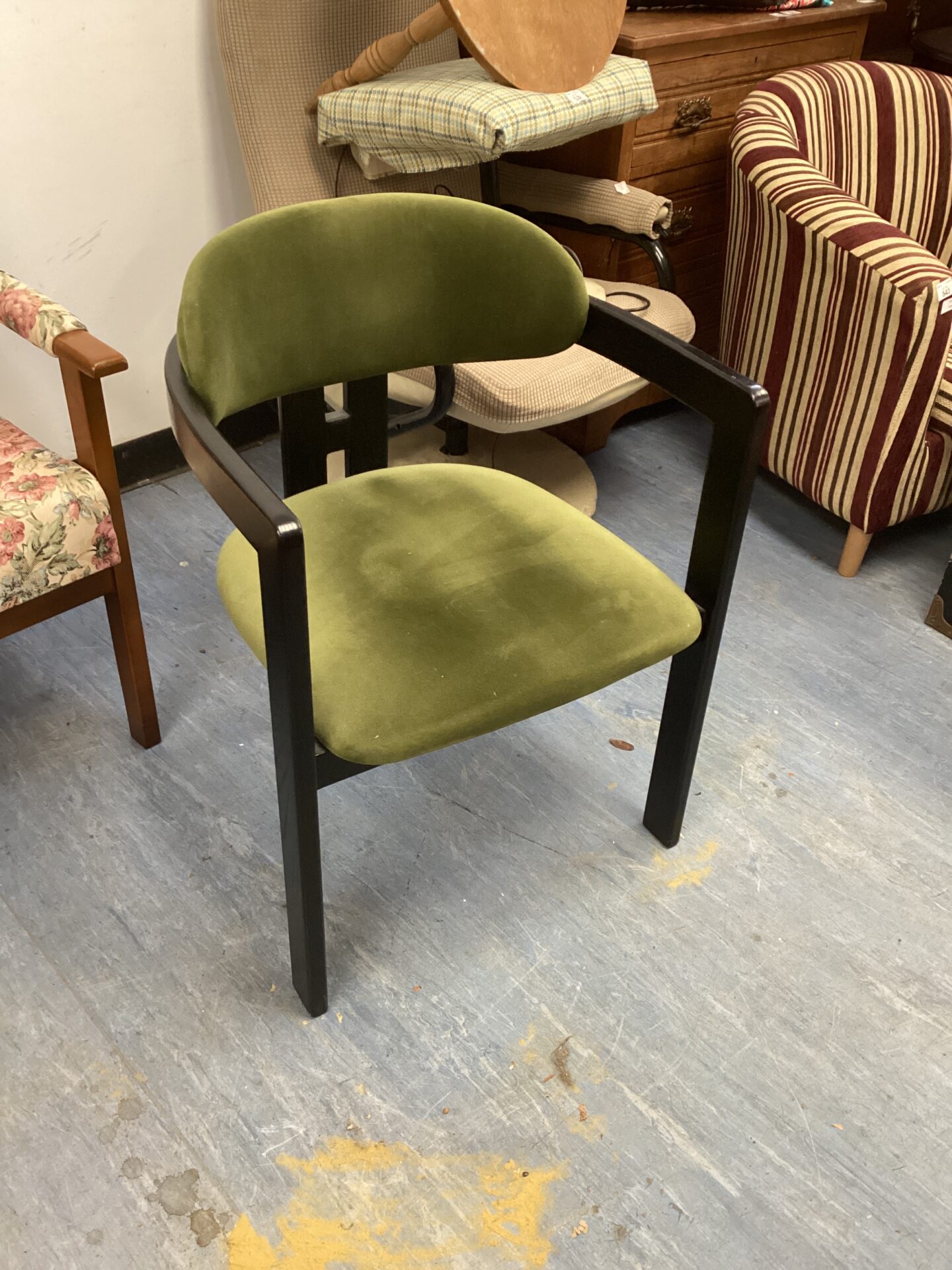 534 Neo Art Deco Black Arm Chair