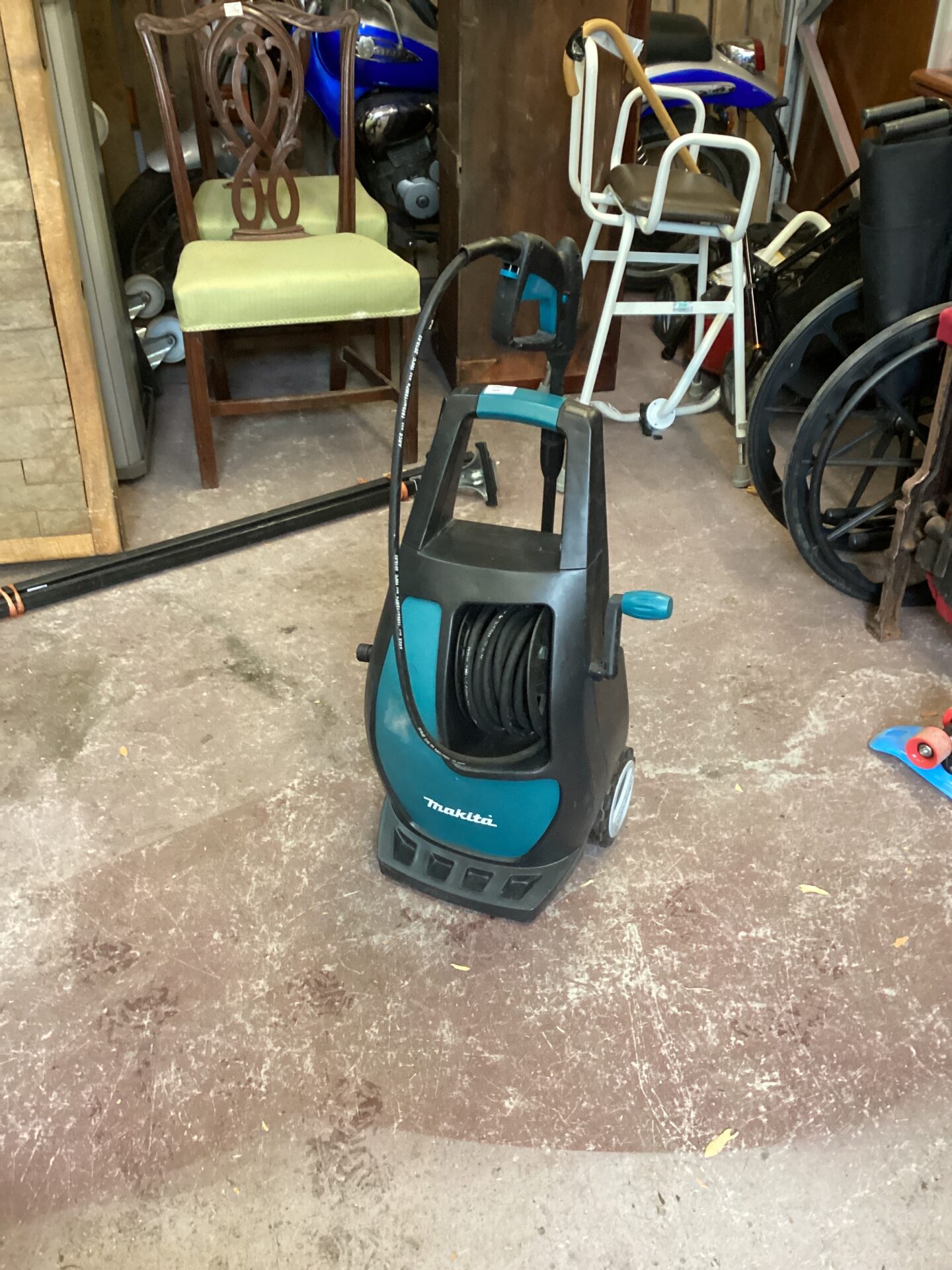 1039 Makita Pressure Washer