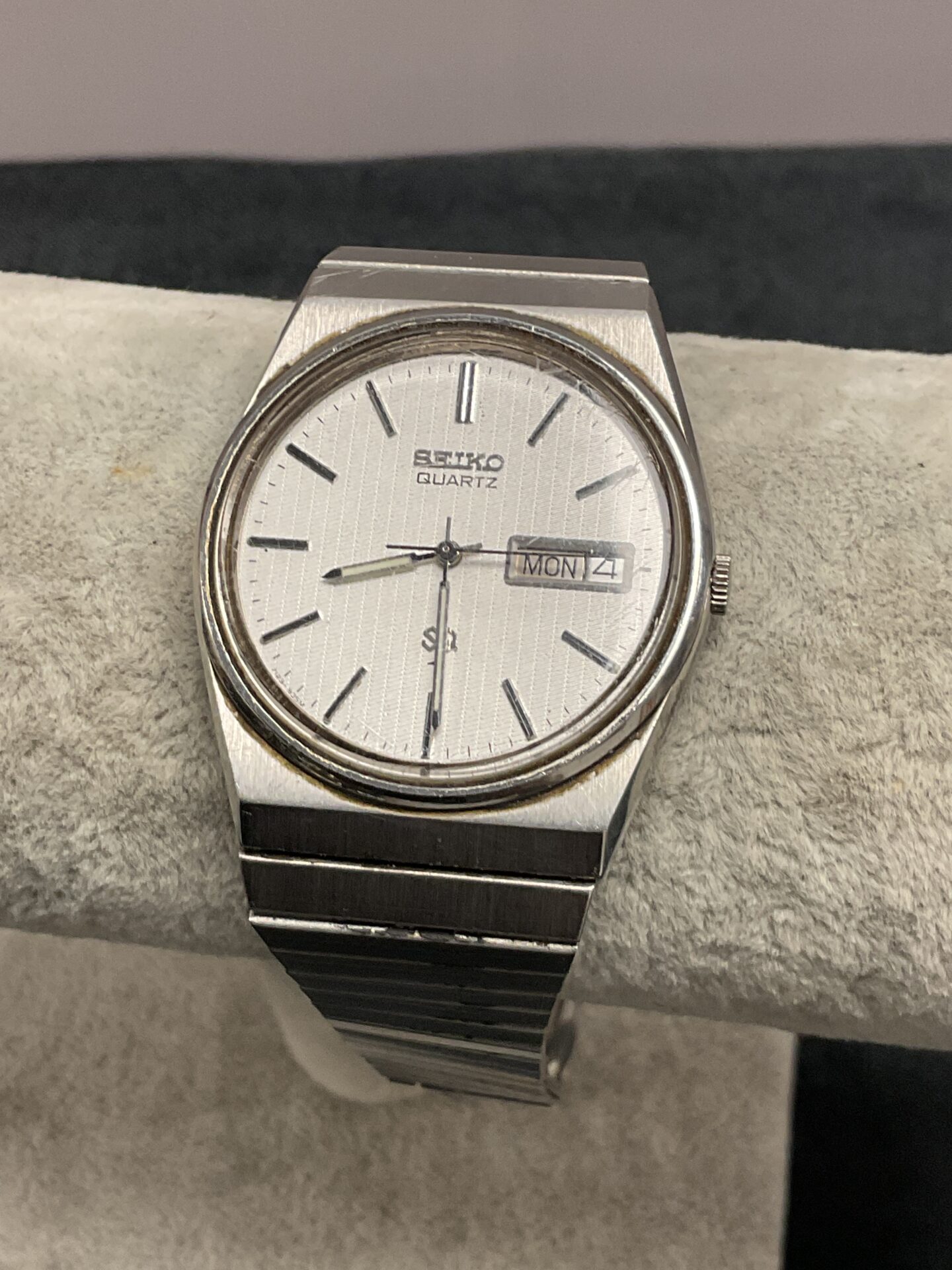 800 Seiko Quartz wristwatch