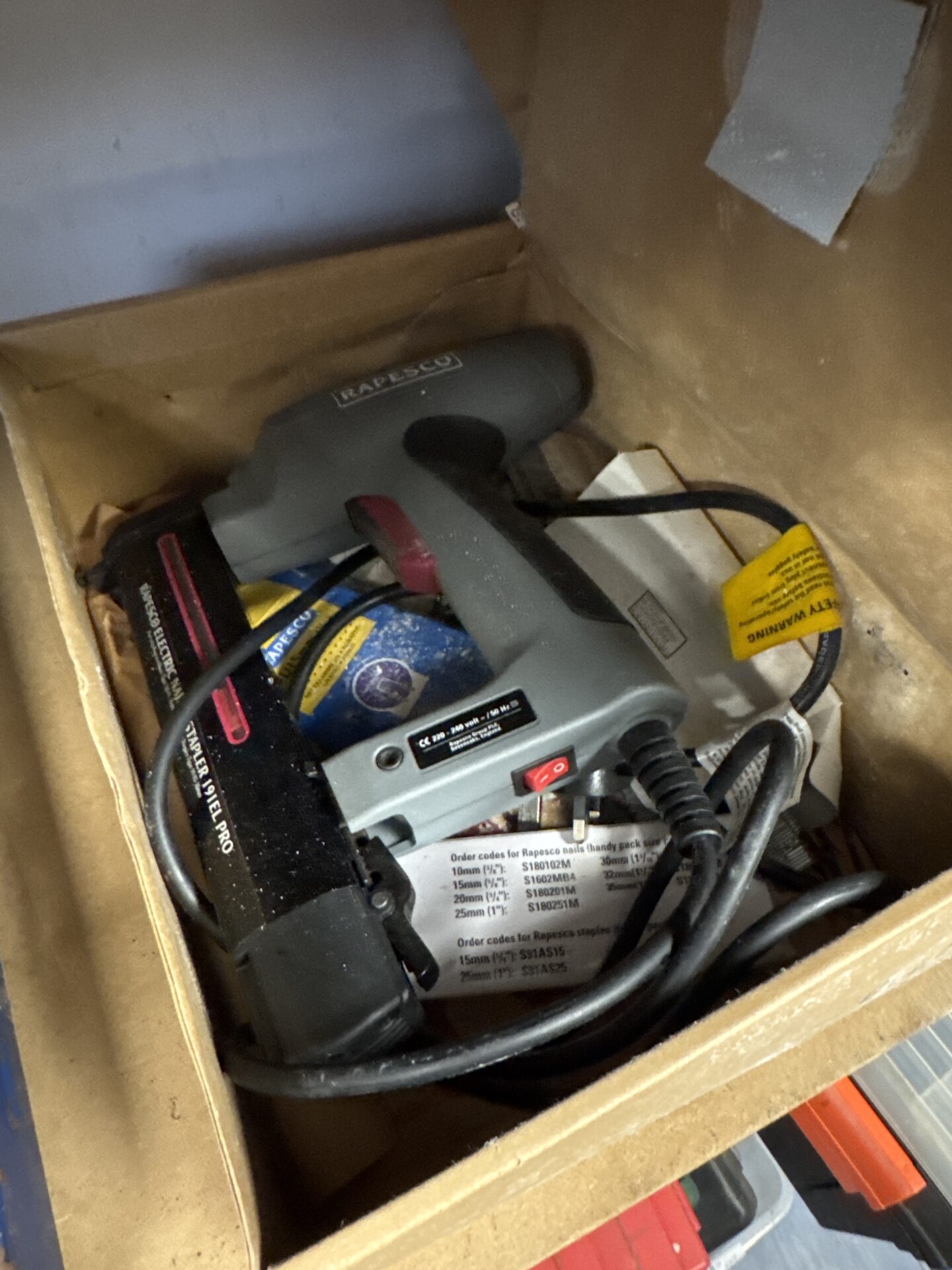 975 Rapesco electric staple gun