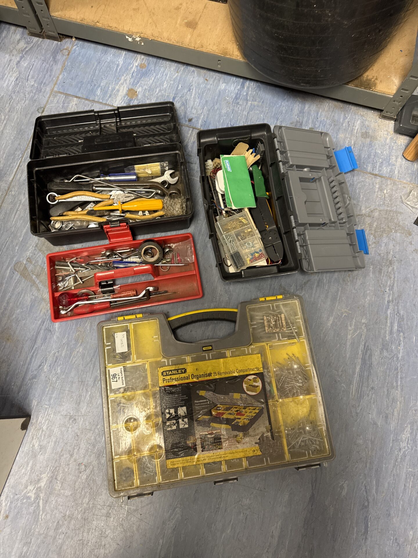 967 Two small toolboxes with contents & a Stanley organiser