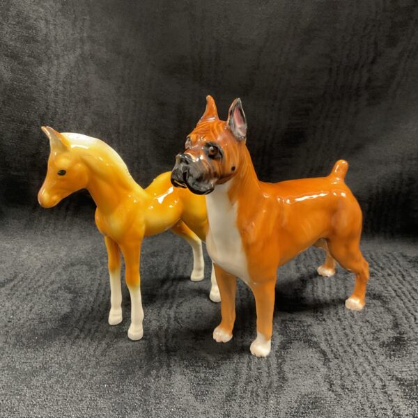 Royal Doulton HN2643 Boxer and Foal figurine in porcelain.
