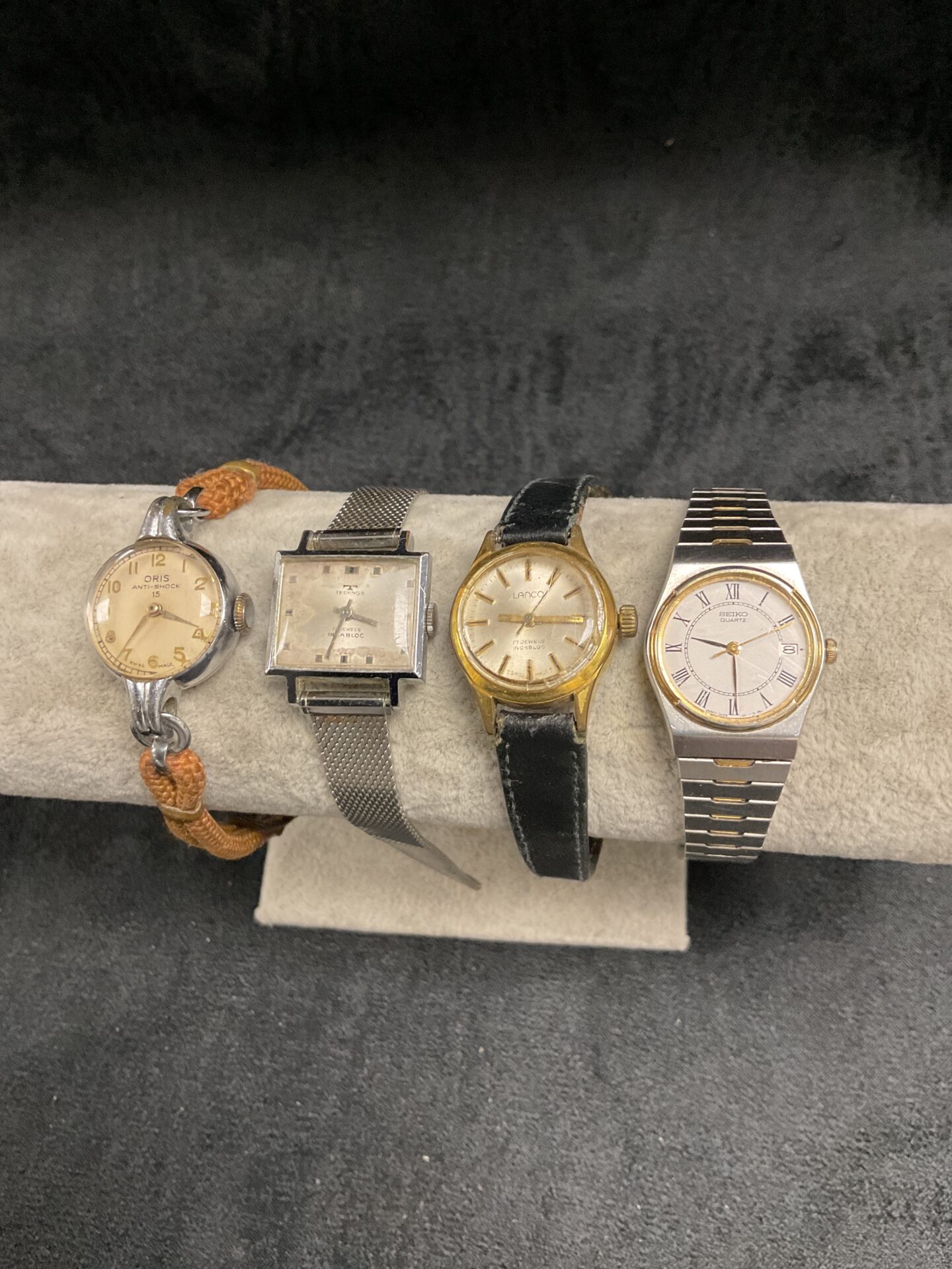762 Four vintage Ladies wristwaches