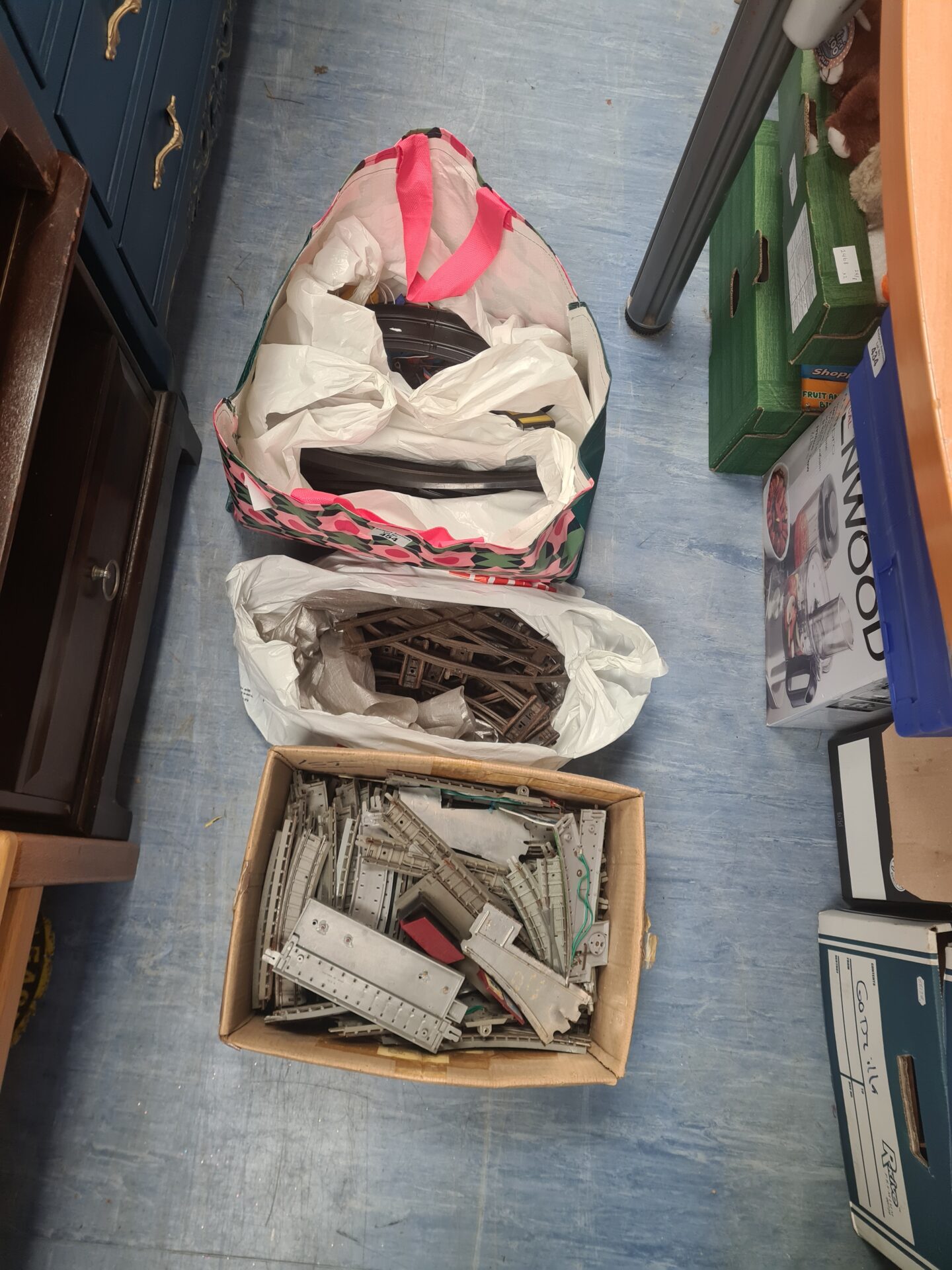 381 Bag of scalextric tracks with bag and box of vintage hornby tracks