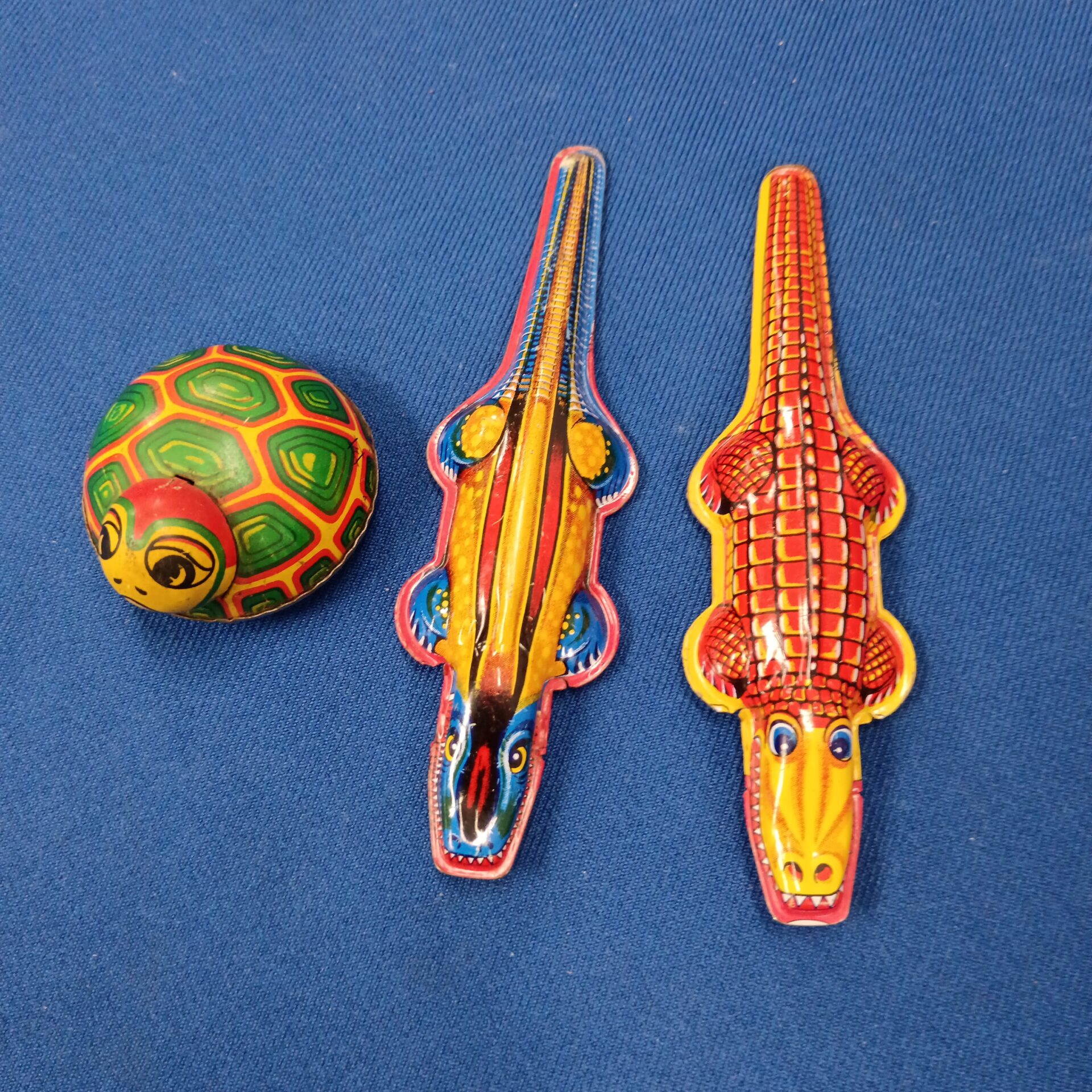 807 Two vintage Japanese tin crocodile whistles & tin plate tortoise