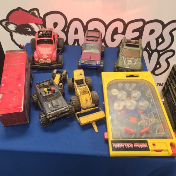Vintage toy cars lot including Tonka vehicles.
