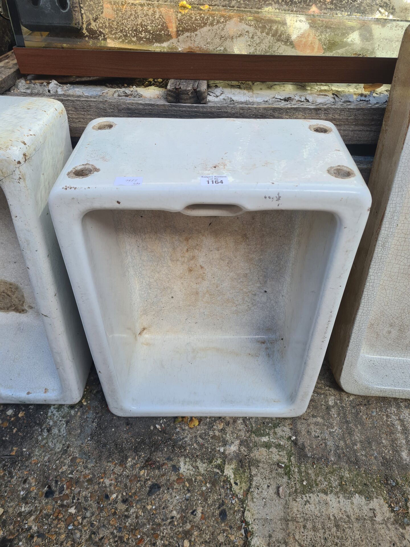 1164 Vintage ceramic belfast sink