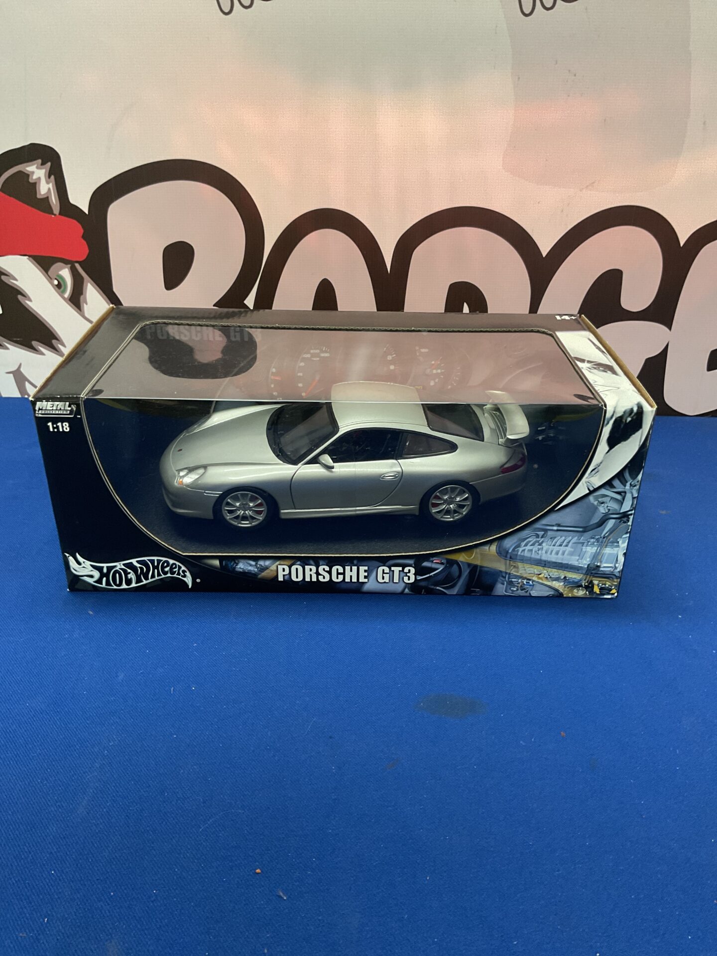 326 Hot wheels porsche GT3 1:18