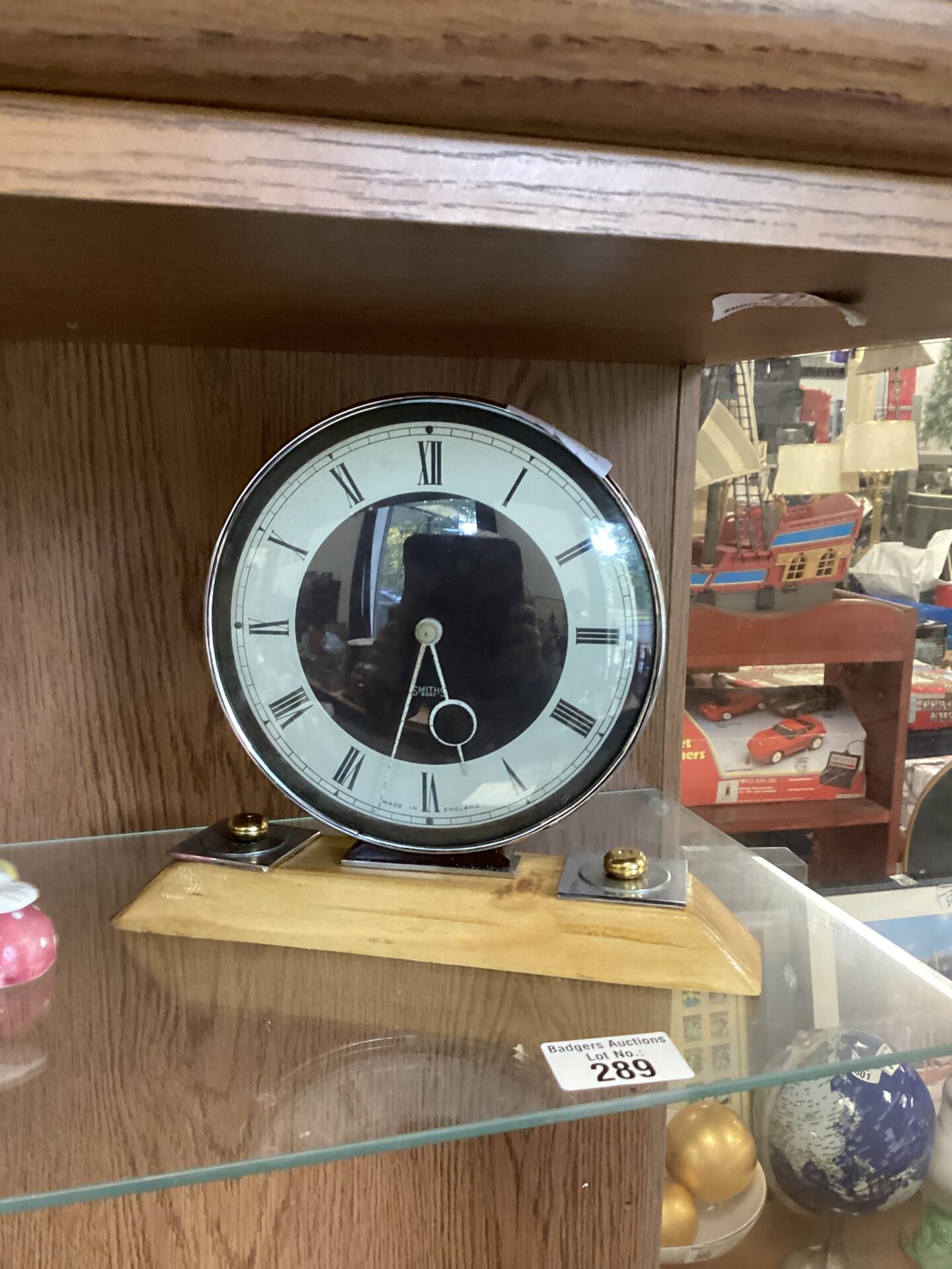 289 Smith’s Eight Day Mantle Clock