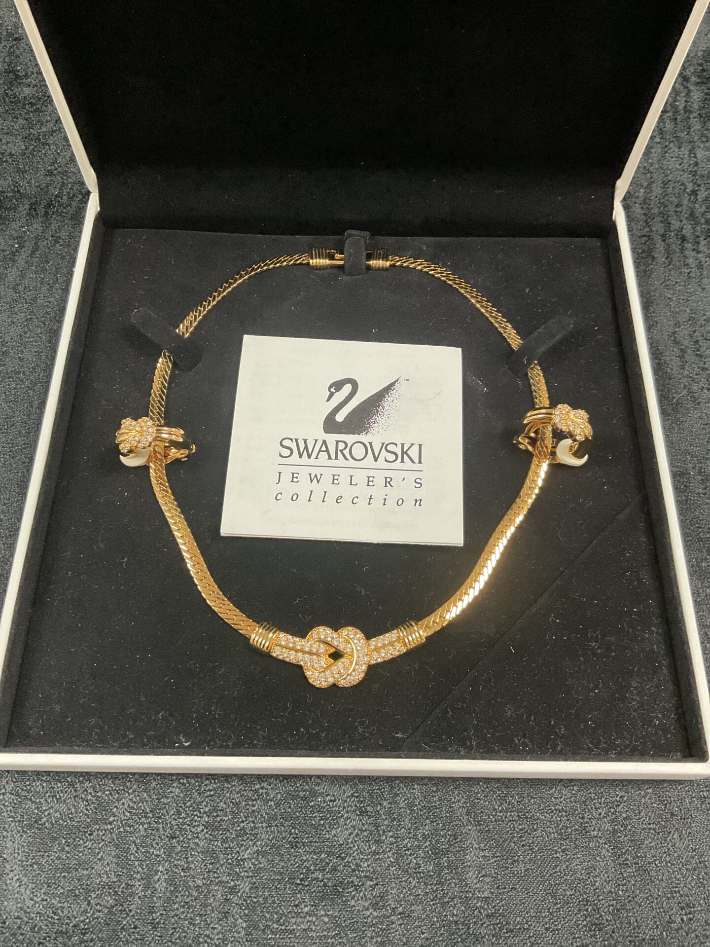 786 Swarovski Jewellers Collection Necklace and matching earrings