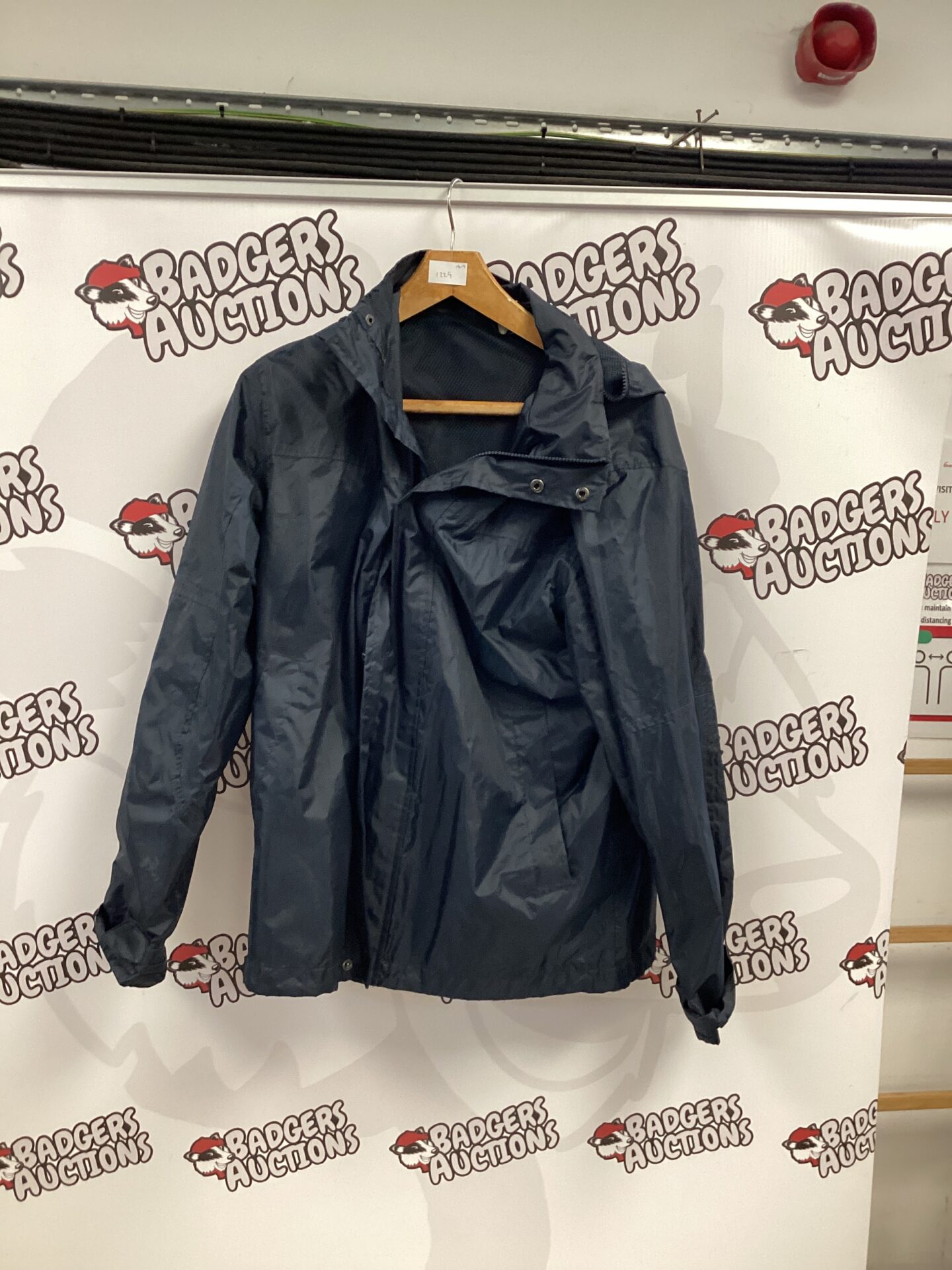 577 Cotton traders size small jacket