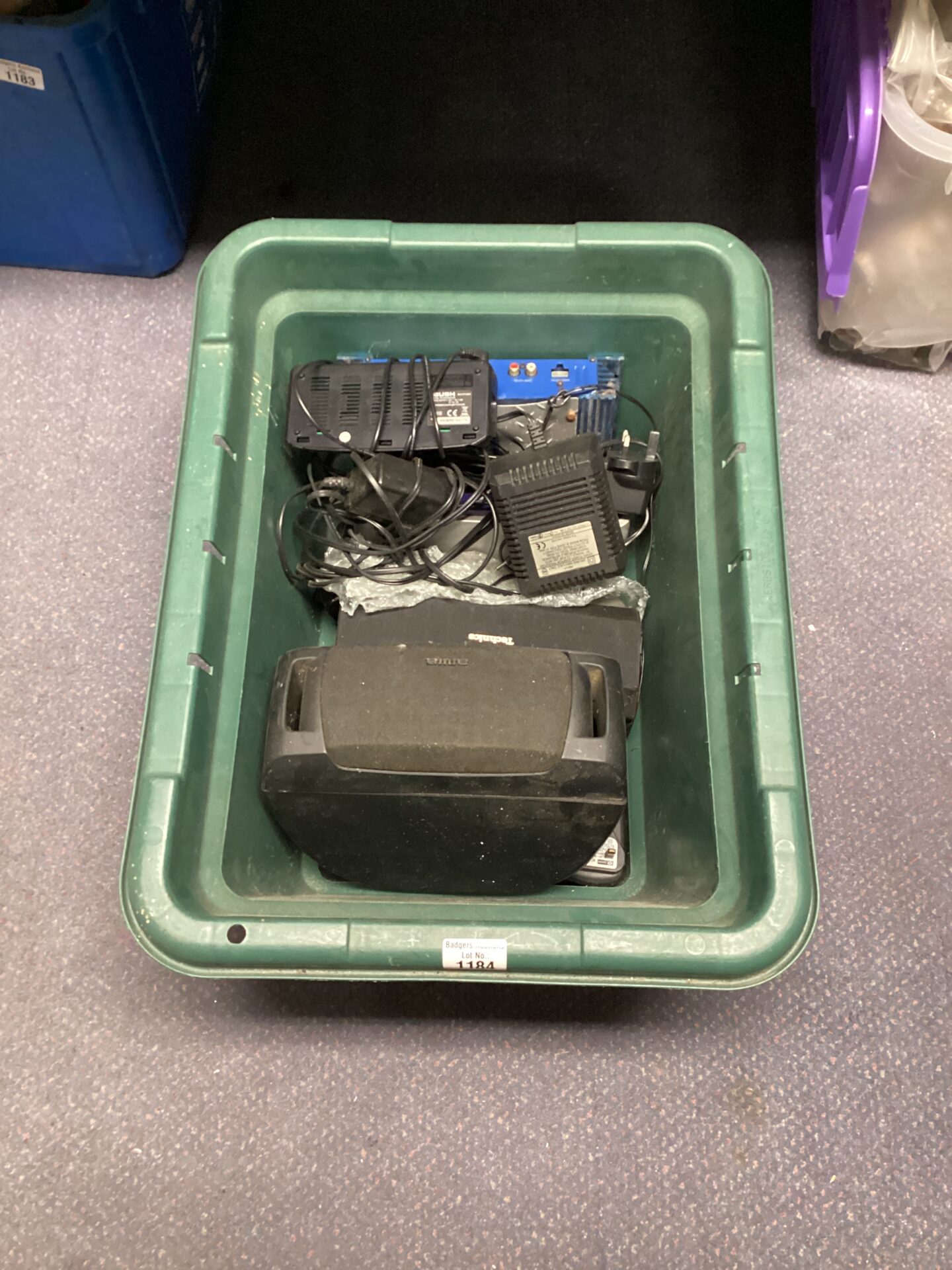 1184 Box of mixed audio component soeakers inc technics & aiwa with small in car amp